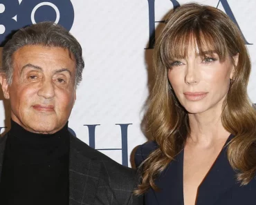 Sylvester Stallone recently posted a picture that make fans start thinking about his reconciliation amid divorce.