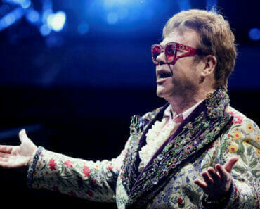 Elton John is going to have a concert at the White House.